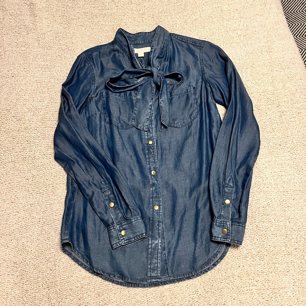 Michael Kors Chambray Denim Tie Neck Long Sleeve Blouse Gold Buttons XS